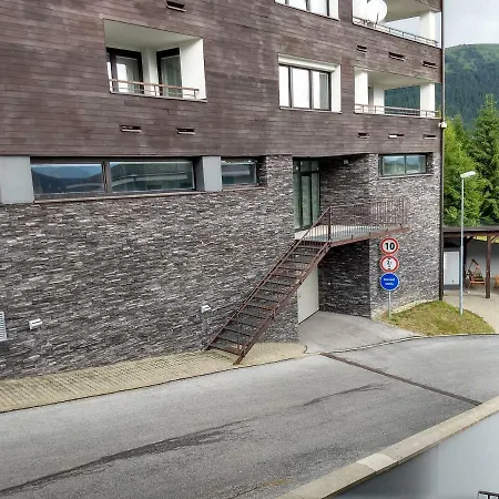 Apartament Na Donovaloch *